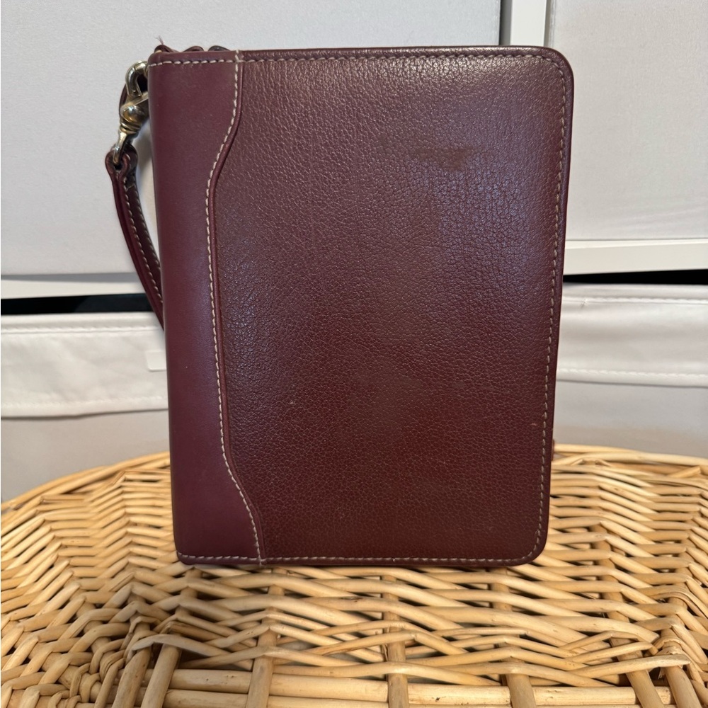 Franklin Covey Quest Burgundy planner book